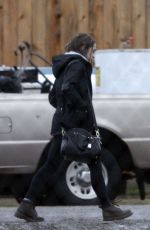 MAISIE WILLIAMS on the Set of The Devil and the Deep Blue Sea in New Orleans 0303