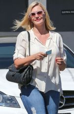 NATASHA HENSTRIDGE Leaves a Hair Salon in Beverly Hills 2603