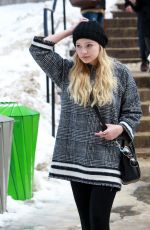 OLIVIA HOLT Out and About in New York 0803
