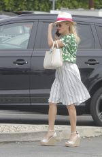 REESE WITHERSPOON Out and About in Brentwood 1703