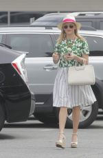REESE WITHERSPOON Out and About in Brentwood 1703