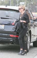 REESE WITHERSPOON Out and About in Santa Monica 1703