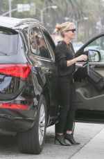 REESE WITHERSPOON Out and About in Santa Monica 1703