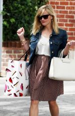 REESE WITHERSPOON Out Shopping in Beverly Hills 1603