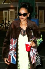 RIHANNA Arrives at a Studio in New York 1903