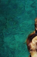 ROSIE HUNTINGON-WHITELEY in Esquire Magazine, April 2015 Issue