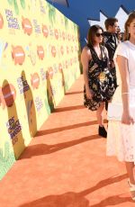 SARAH HYLAND at 2015 Nickelodeon Kids Choice Awards in Inglewood