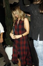 SARAH HYLAND at The Nice Guy Restaurant in West Hollywood 2003