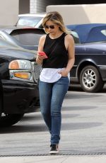 SARAH MICHELLE GELLAR in Jeans Out Shopping in Los Angeles 1603