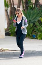 SARAH MICHELLE GELLAR Out and About in Los Angeles 0903