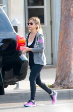 SARAH MICHELLE GELLAR Out and About in Los Angeles 0903