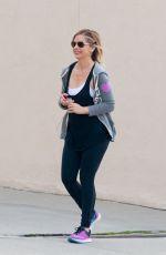 SARAH MICHELLE GELLAR Out and About in Los Angeles 0903