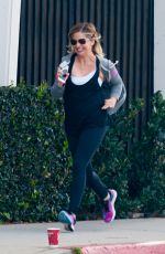 SARAH MICHELLE GELLAR Out and About in Los Angeles 0903