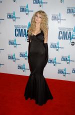 TAYLOR SWIFT at 40th Annual CMA Awards in Nashville (November 8th, 2006)