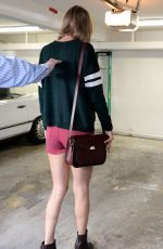 TAYLOR SWIFT in Shorts at a Garage in Los Angeles