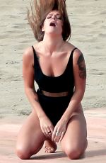 TOVE LO at a Video Shoot in Los Angeles