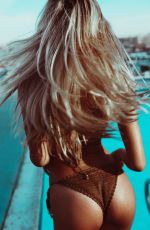 ALEXIS REN - Lucas Passmore Photoshoot