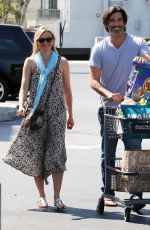 AMY SMART Shopping at Bristol Farms in West Hollywood