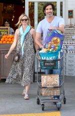 AMY SMART Shopping at Bristol Farms in West Hollywood