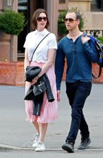 ANNE HATHAWAY Out and About in New Tork