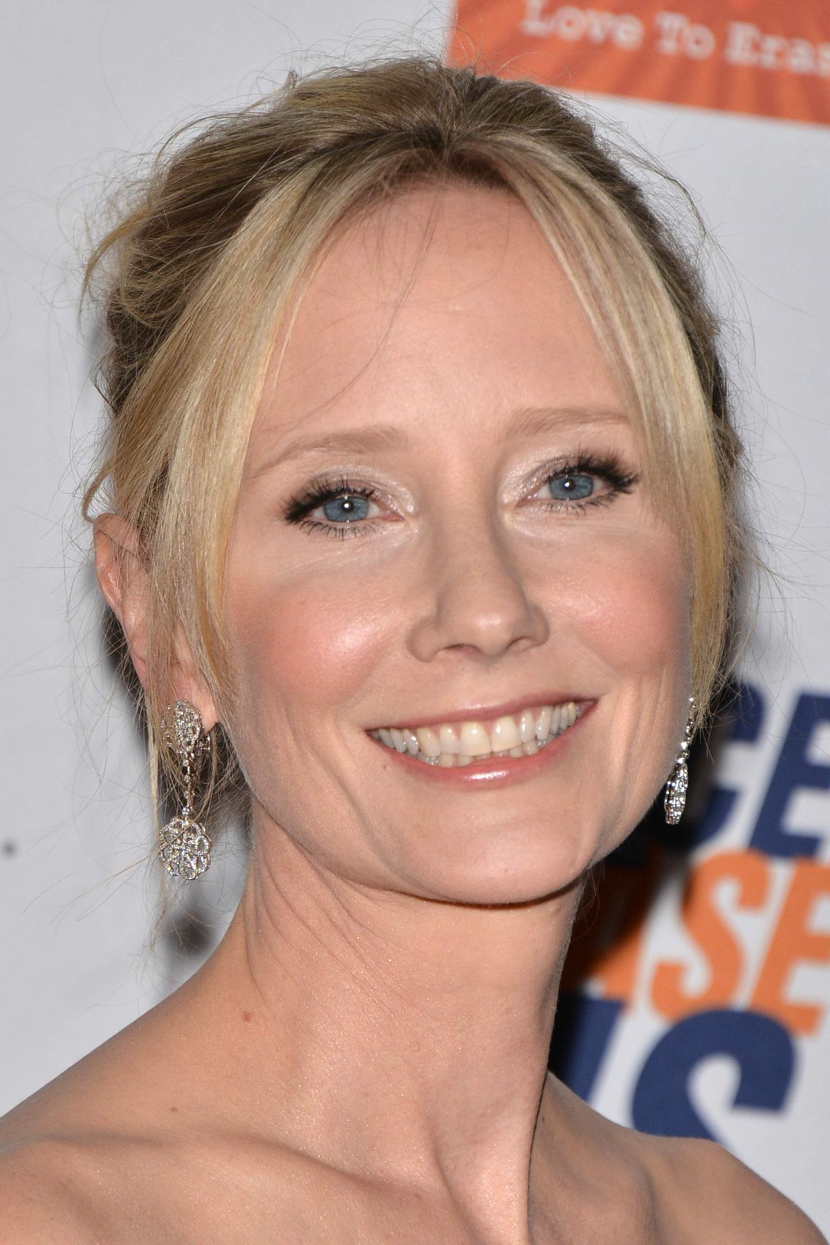 ANNE HECHE at 2015 Race to Erase MS Event in Century City – HawtCelebs