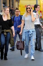 BAR REFAELI Out Shopping in Milan