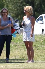 BRITNEY SPEARS Out and About in Calabasas