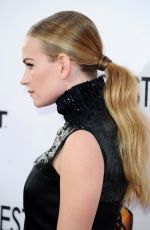 britt robertson - 