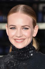 britt robertson - 