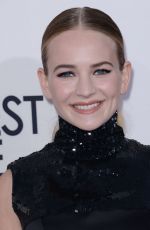 britt robertson - 