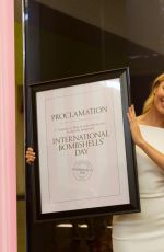 CANDICE SWANEPOEL at Victoria