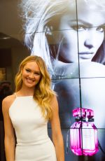 CANDICE SWANEPOEL at Victoria