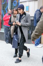 CAREY MULLIGAN Leaves an Office in Soho