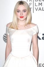 DAKOTA FANNING at Franny Premiere in New York