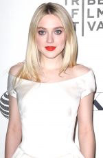 DAKOTA FANNING at Franny Premiere in New York