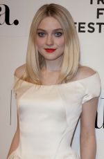 DAKOTA FANNING at Franny Premiere in New York