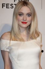 DAKOTA FANNING at Franny Premiere in New York