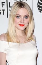 DAKOTA FANNING at Franny Premiere in New York