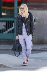 DAKOTA FANNING Out and About in New York