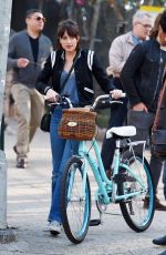DAKOTA JOHNSON on the Set of How to be Single in New York 04/21/2015