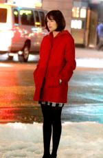 DAKOTA JOHNSON on the Set of How to be Single in New York 04/24/2015