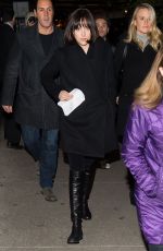 DAKOTA JOHNSON on the Set of How to be Single in New York 04/24/2015