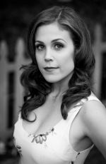 ERINKRAKOW - Home and Family Photoshoot