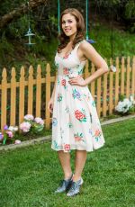 ERINKRAKOW - Home and Family Photoshoot