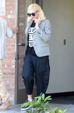 GWEN STEFANI at Acupuncture Clinic in Los Angeles