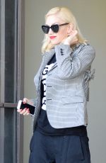 GWEN STEFANI at Acupuncture Clinic in Los Angeles