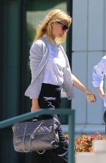 GWYMETH PALTROW Arrives at an Office Building in Beverly Hills