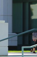 GWYMETH PALTROW Arrives at an Office Building in Beverly Hills