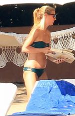 GWYNETH PALTROw in Bikini in Mexico