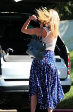 GWYNETH PALTROW Out and About in Santa Monica